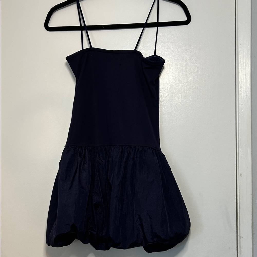 Edikted Elegant Black Bubble Hem Dress Formal Prom Party NWT - Picture 8 of 15